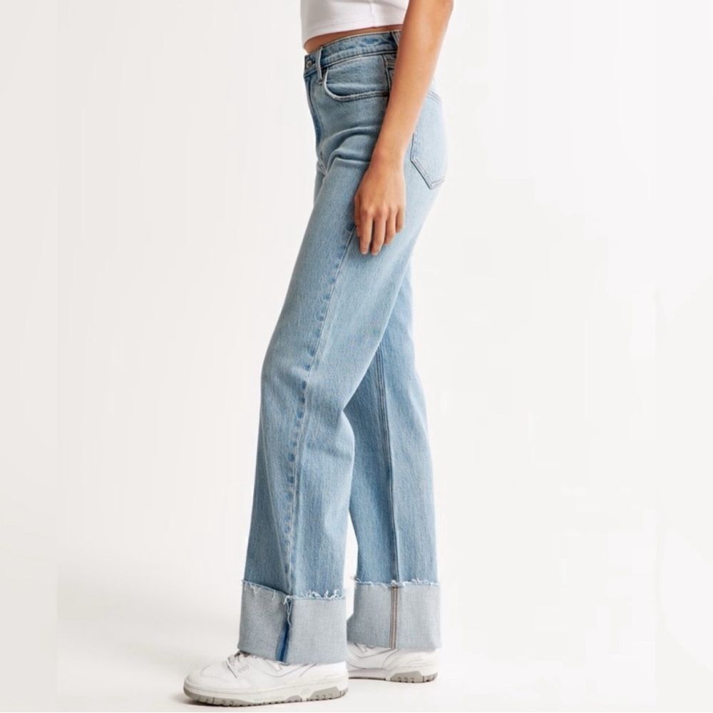 Abercrombie and fitch the 90s relaxed cuffed jean size 36 - Picture 2 of 6